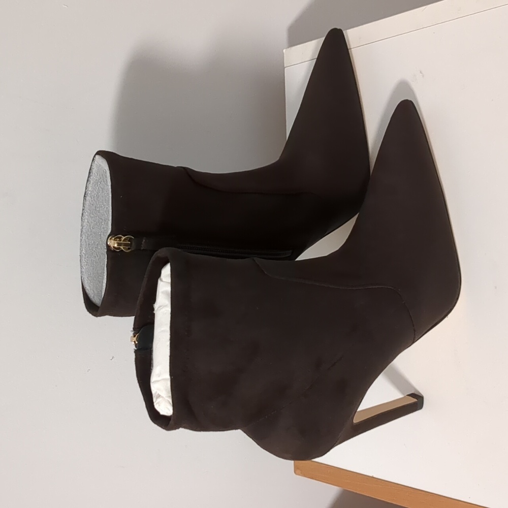 Good American Women's Brown Icon 110 Suede Bootie